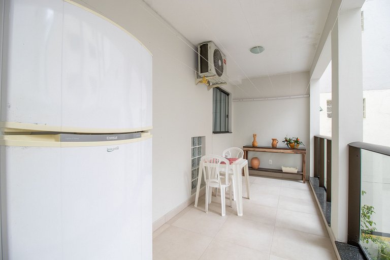 MAU11 - Av. Brasil, Churrasq, 3 Dorm, Climatizado