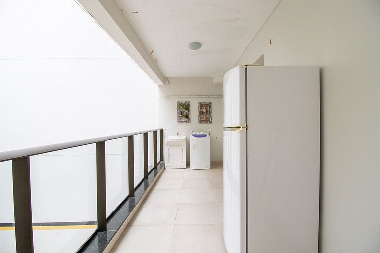 MAU11 - Av. Brasil, Churrasq, 3 Dorm, Climatizado