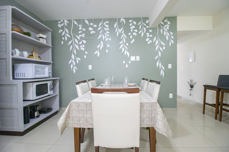 MAU11 - Av. Brasil, Churrasq, 3 Dorm, Climatizado
