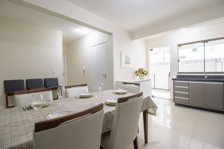 MAU11 - Av. Brasil, Churrasq, 3 Dorm, Climatizado