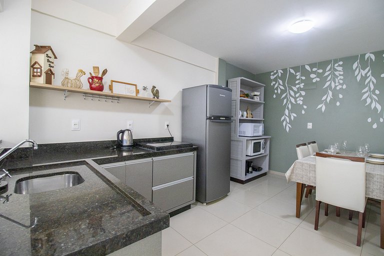 MAU11 - Av. Brasil, Churrasq, 3 Dorm, Climatizado