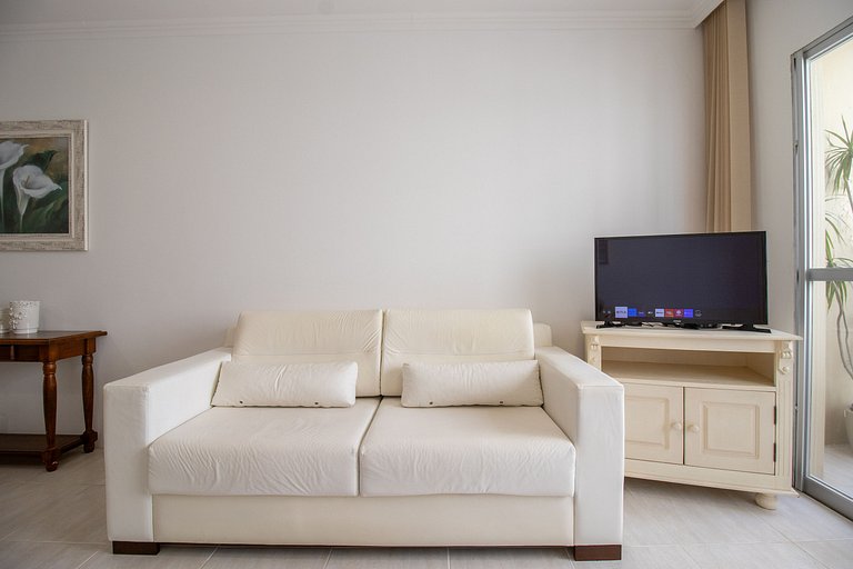 NVR82B - Sacada, Quadra Mar, 2 Dorm Climatizados