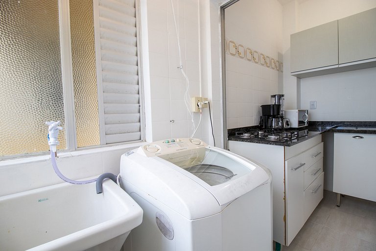 NVR82B - Sacada, Quadra Mar, 2 Dorm Climatizados