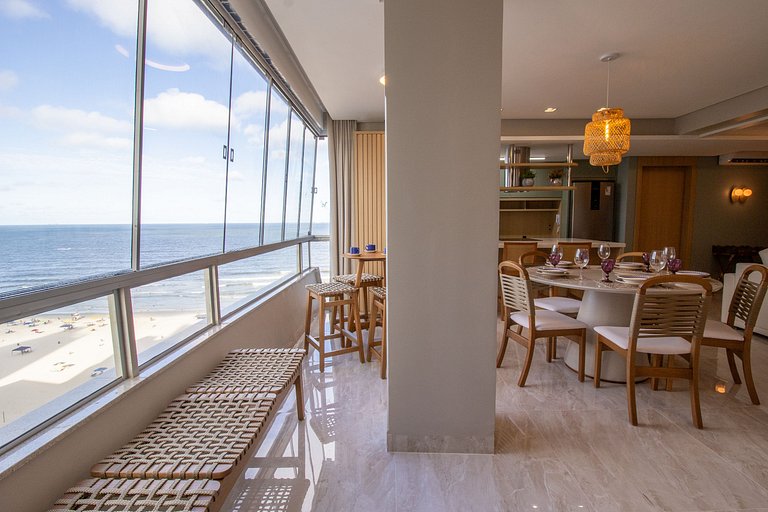 ITA113 - Vista Mar, 3 Suítes e Sala Climatizados