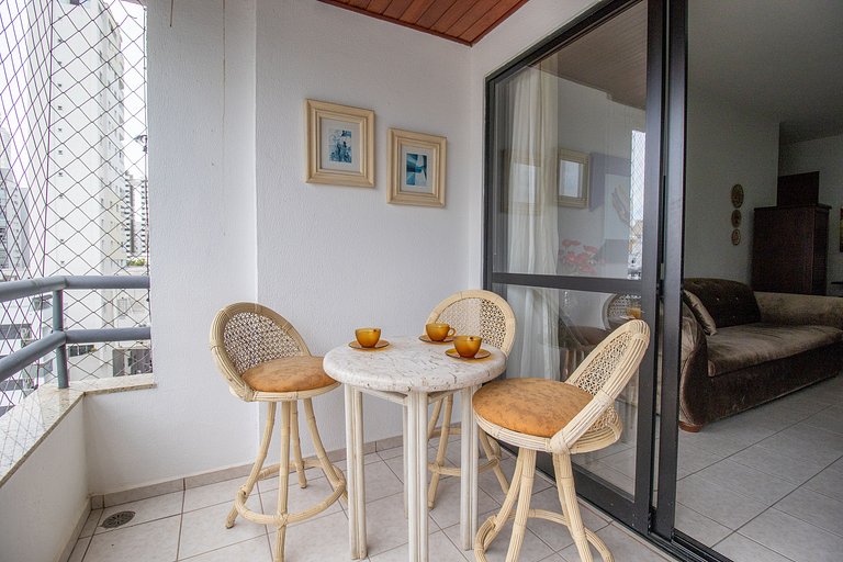 ISO86B - Sacada com Churrasq, 2 Dorm, Climatizado