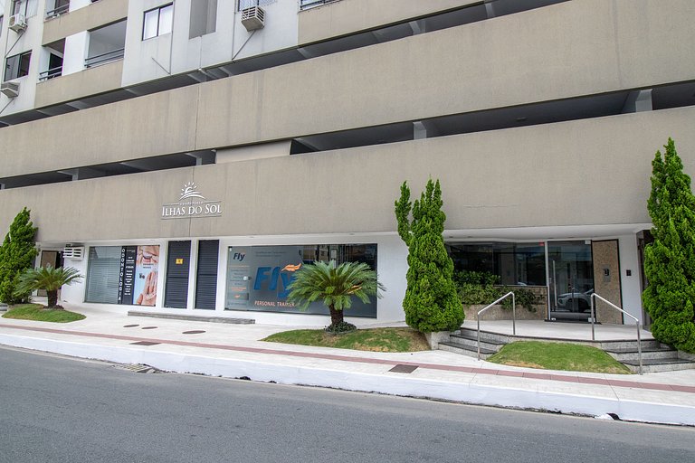 ISO86B - Sacada com Churrasq, 2 Dorm, Climatizado