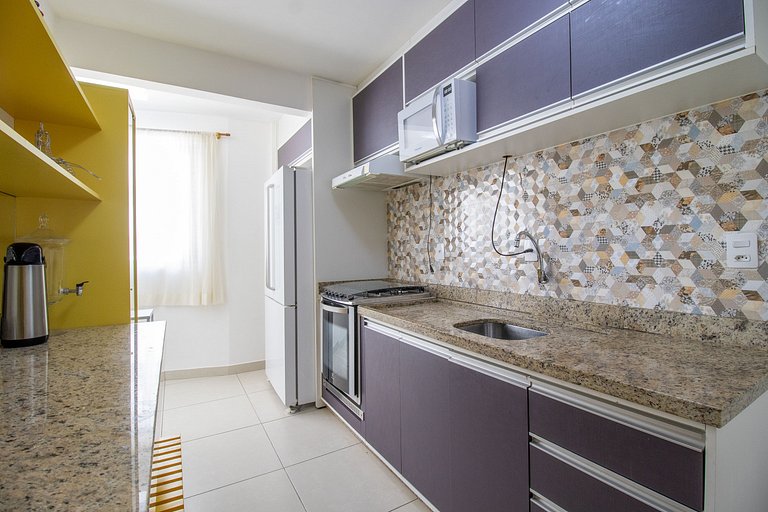 PRG31 - 4 DR, Próx ao Shopping Atlântico, Garagem