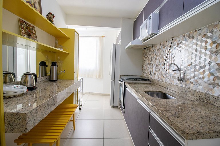 PRG31 - 4 DR, Próx ao Shopping Atlântico, Garagem