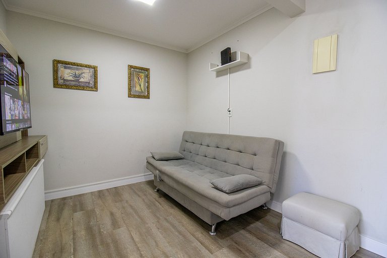 APO816 - Av. Atlântica, Vista Praia, Aconchegante