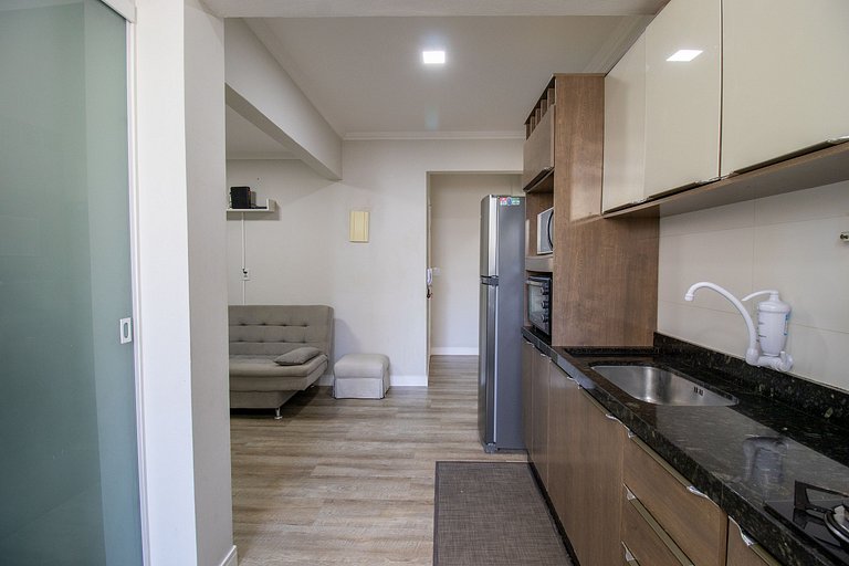 APO816 - Av. Atlântica, Vista Praia, Aconchegante
