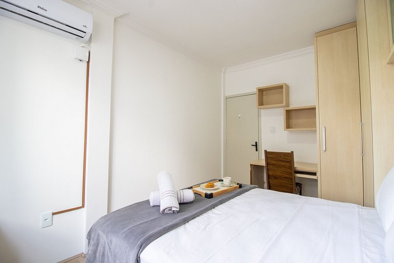 LOS32 - 2 Dorm, Av. Brasil, TV Smart