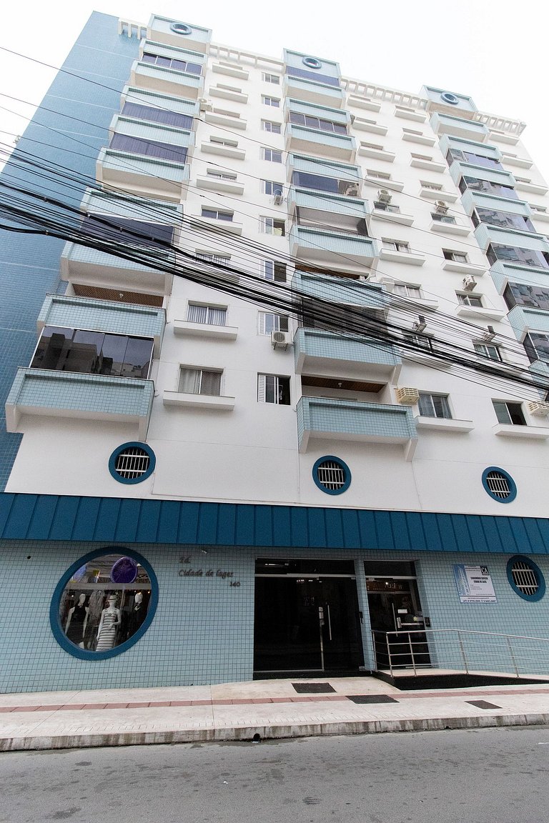 CDL52 - 2 Dorm, Climatizado, Esq. Av. Brasil