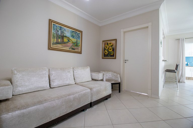 MTC82 - 2 Dorm, Sacada, Churrasqueira, Garagem