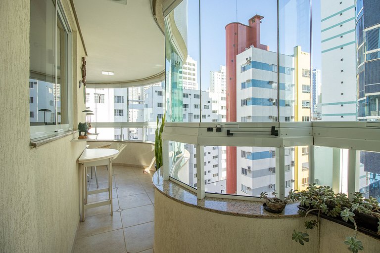 MTC82 - 2 Dorm, Sacada, Churrasqueira, Garagem