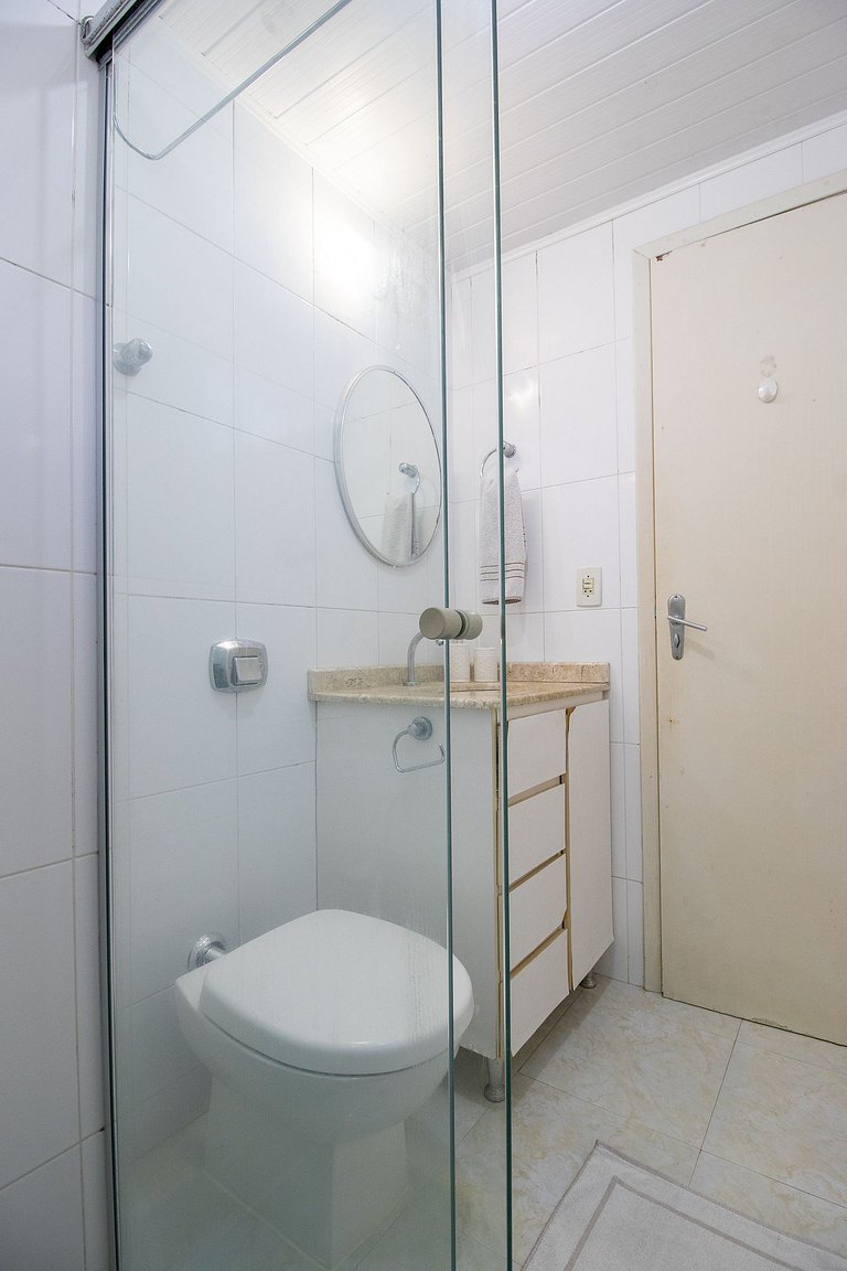 NVR62B - Quadra Mar, Sacada, 2 Dorm, Climatizado