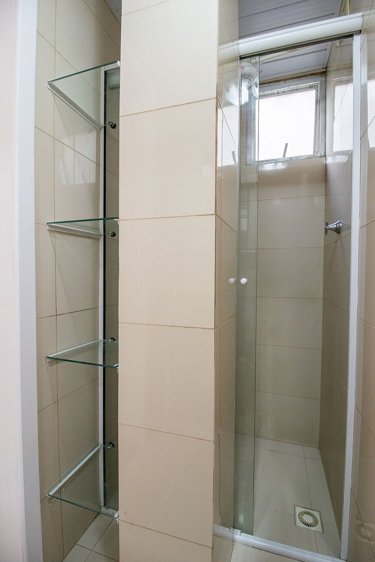APU14 - 4 Dorm, Climatizado, Esq. Av. Atlântica