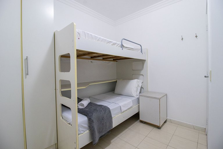 APU14 - 4 Dorm, Climatizado, Esq. Av. Atlântica