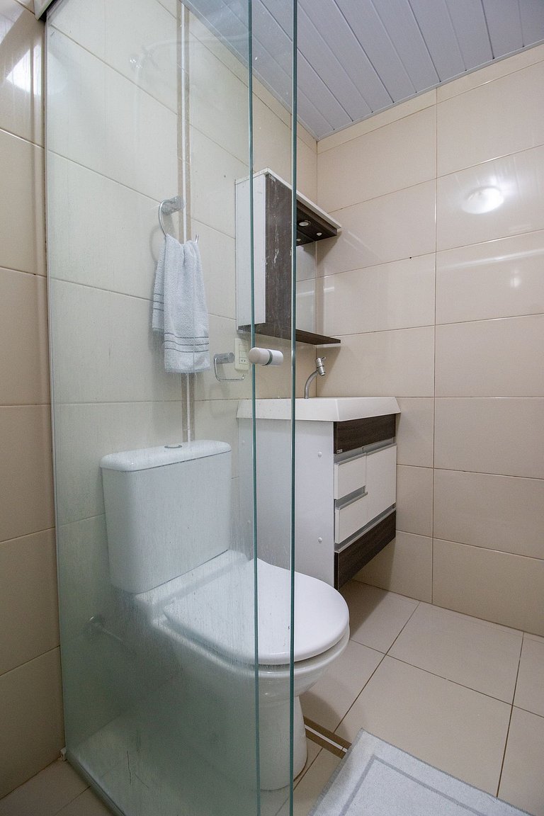 APU14 - 4 Dorm, Climatizado, Esq. Av. Atlântica