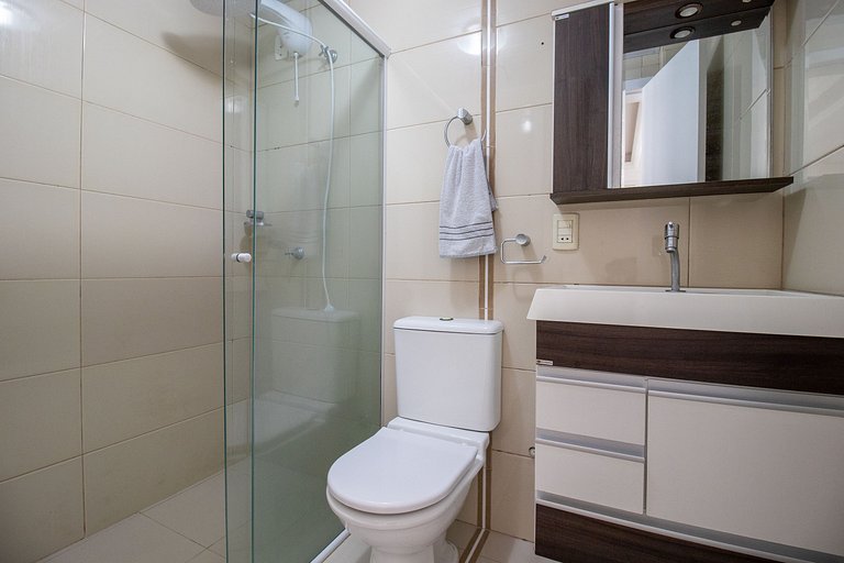 APU14 - 4 Dorm, Climatizado, Esq. Av. Atlântica
