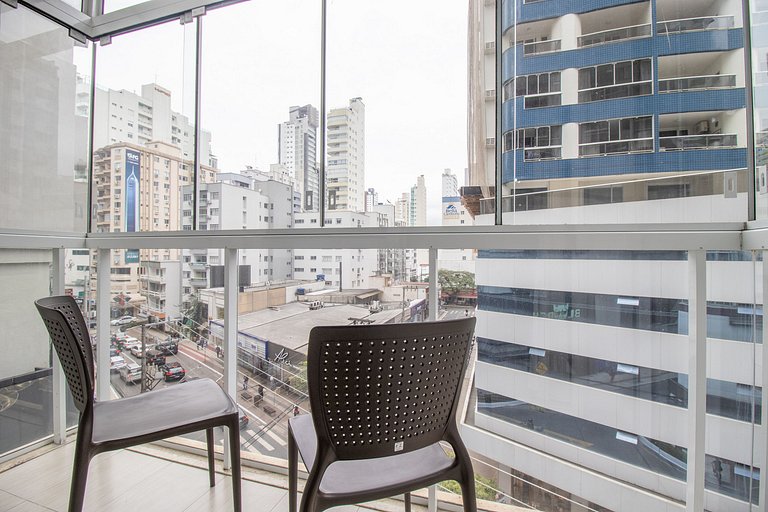 DRS41A - Centro, 3 Dorm Climatizados, Tv Smart