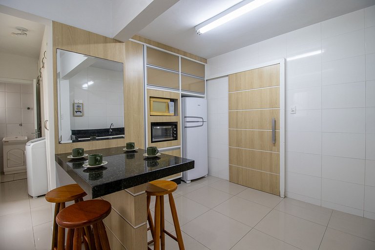 DRS41A - Centro, 3 Dorm Climatizados, Tv Smart