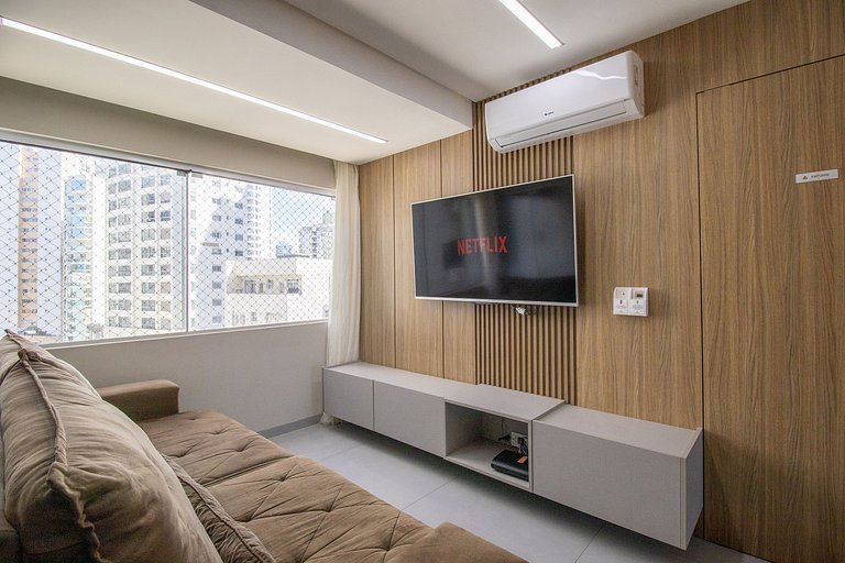 CNC72 - Av Atlântica, Climatizado, 3 Dorm