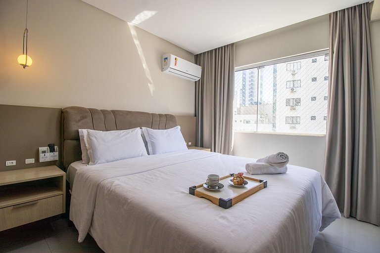 CNC72 - Av Atlântica, Climatizado, 3 Dorm