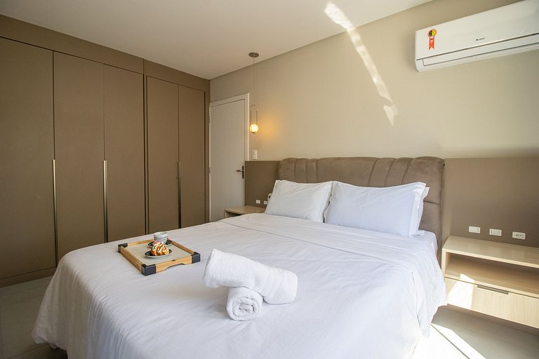 CNC72 - Av Atlântica, Climatizado, 3 Dorm