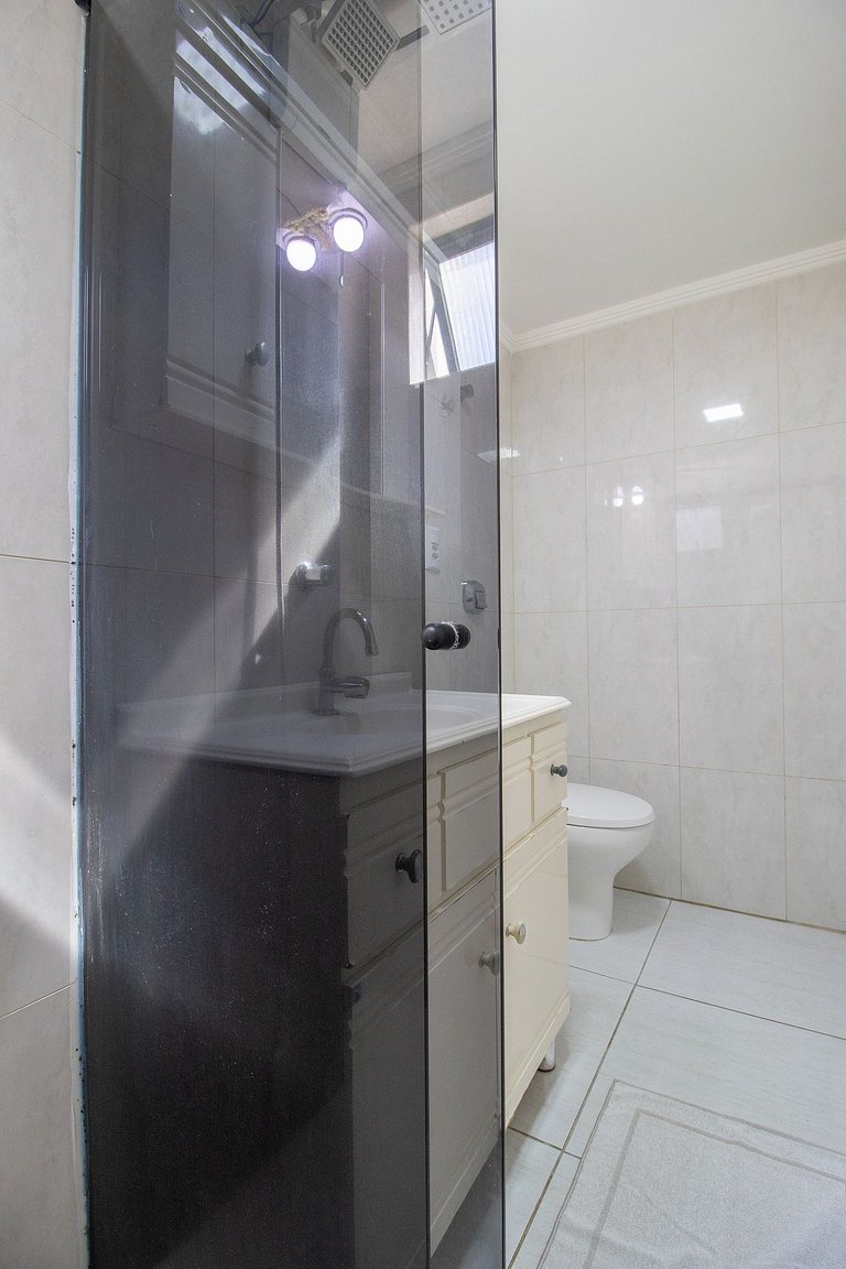 BK54 - Climatizado, TV Smart, Conforto, Garagem