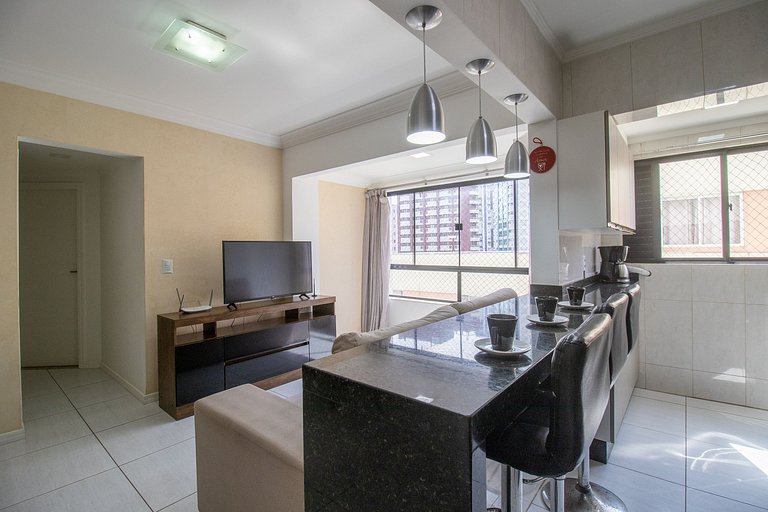 BK54 - Climatizado, TV Smart, Conforto, Garagem