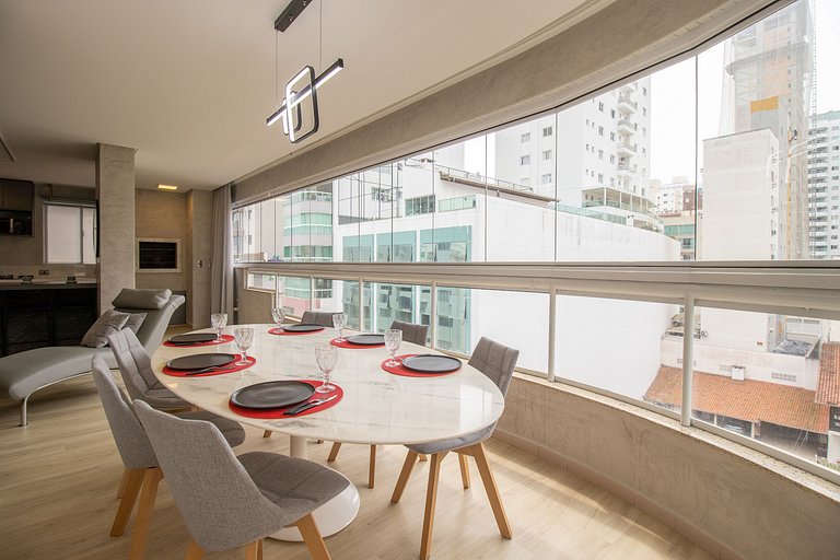 EMA31 - 3 Dorm, Moderno, Churrasqueira, 2 Garagens