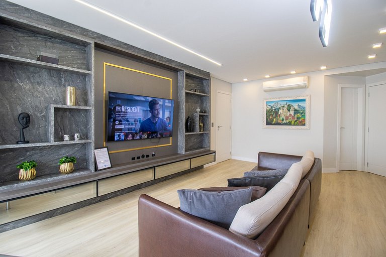 EMA31 - 3 Dorm, Moderno, Churrasqueira, 2 Garagens