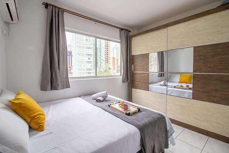 ICO73 - Apto 1 Dorm, Confortável, Av Brasil