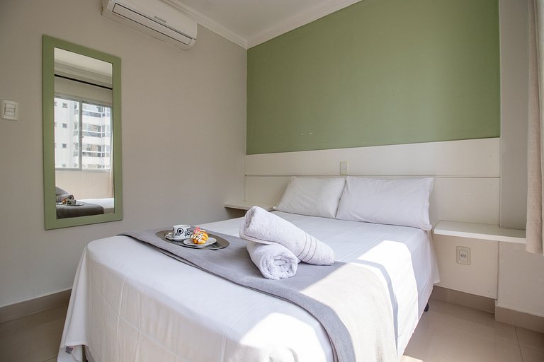 RPA93 - Av Brasil, Quadra Mar, 1 Dorm, TV Smart