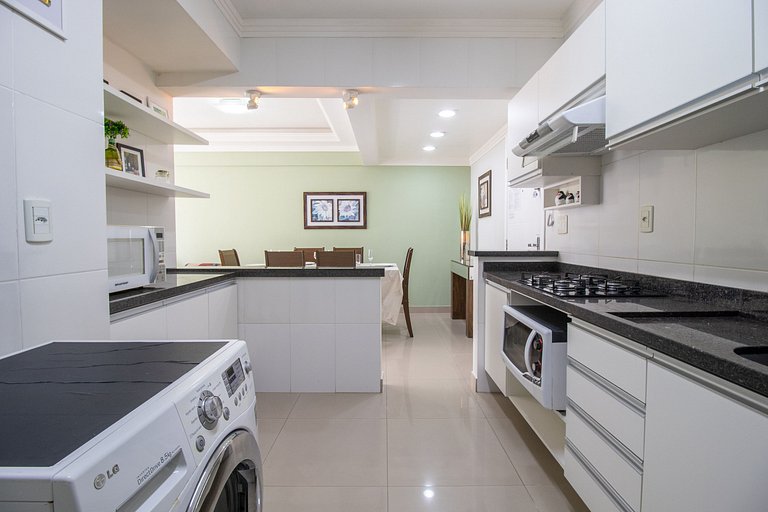 RPA93 - Av Brasil, Quadra Mar, 1 Dorm, TV Smart