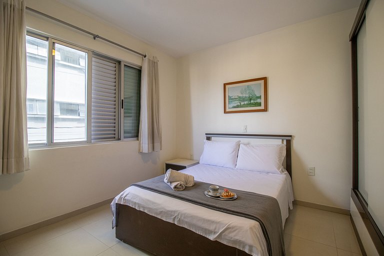 APU13 - 3 Dorm, Esq. Av. Atlântica, Confortável