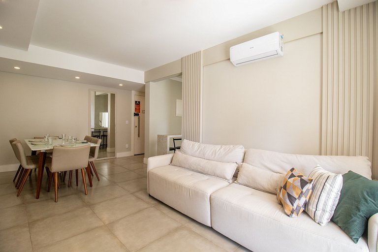 PRG21 - 4 Dorm, Lindo Espaço, Climatizado, Garagem