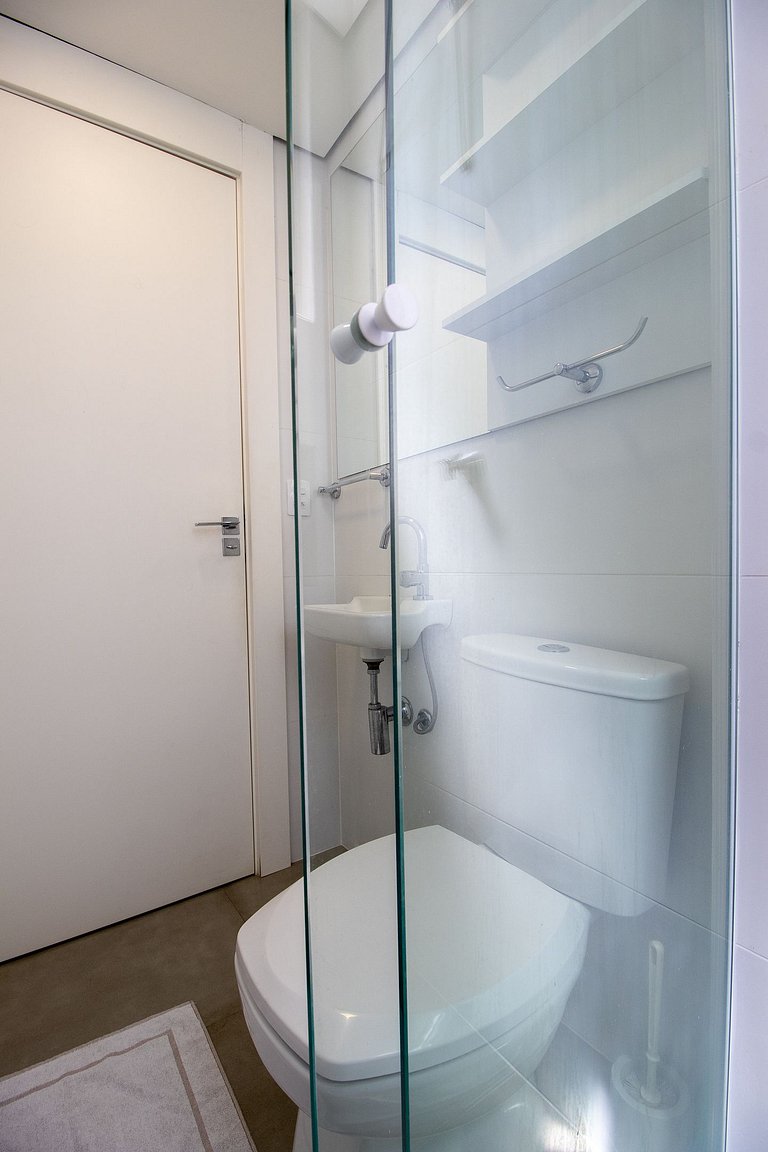 PRG21 - 4 Dorm, Lindo Espaço, Climatizado, Garagem