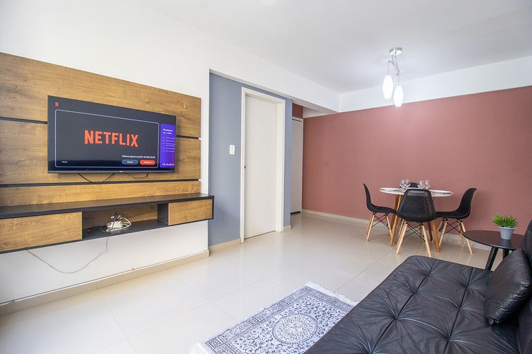 VNZ84A - Quadra Mar, 1 Dorm Climatizado, Tv Smart