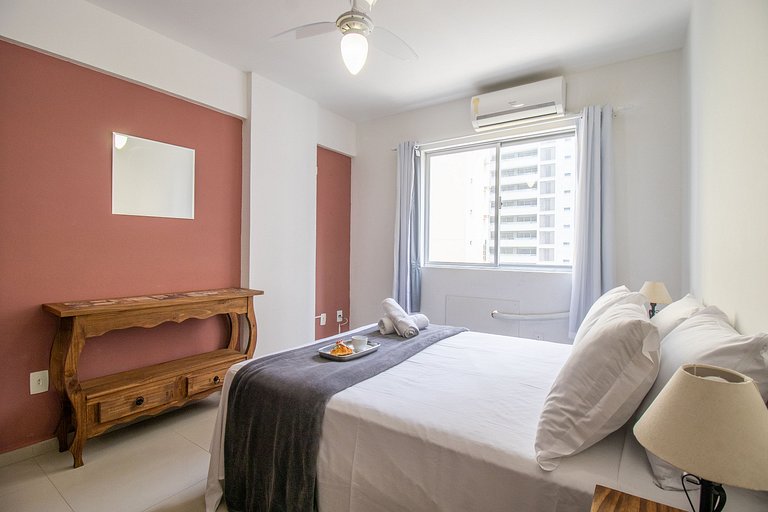 VNZ84A - Quadra Mar, 1 Dorm Climatizado, Tv Smart