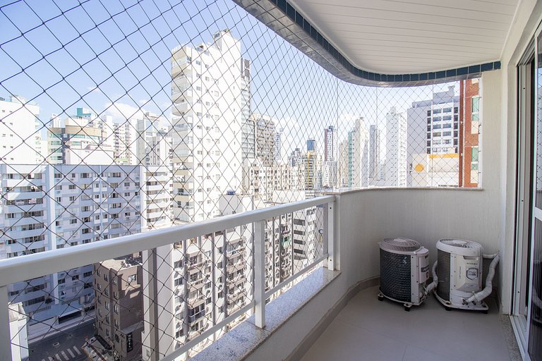 JSD73 - Churrasqueira, Sacada, 3 Dorm, Climatizado