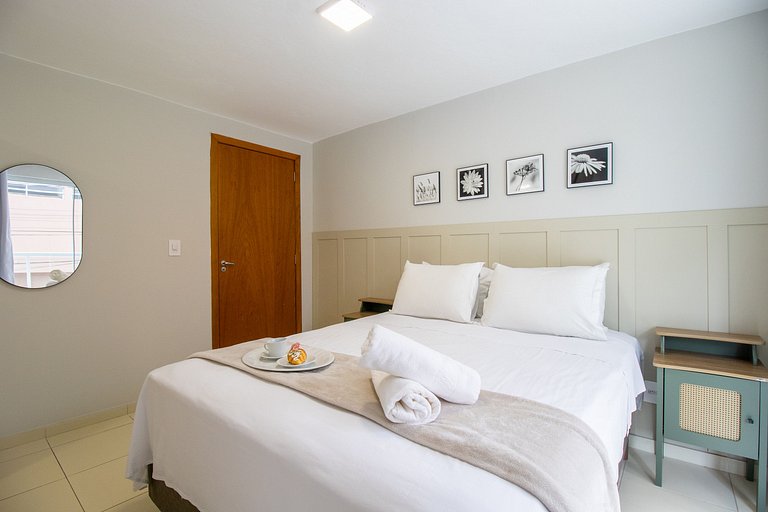 NUN23 - 2Dorm, Garagem, Sacada, TV Smart