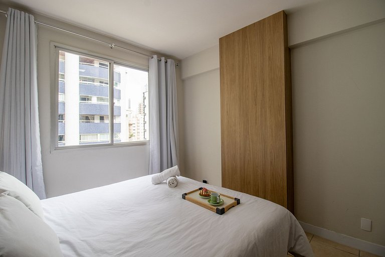 STH52 - Quadra Mar, 4 Dorm, Centro, Climatizado