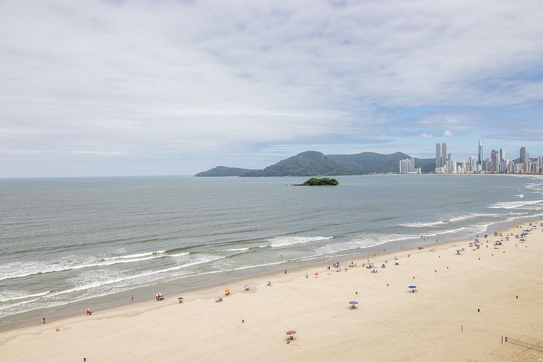 PKN132 - Amplo, Frente Mar, Sacada, 3 Dorm