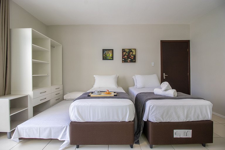 JOA33 - 3 Dorm, Climatizado, Garagem