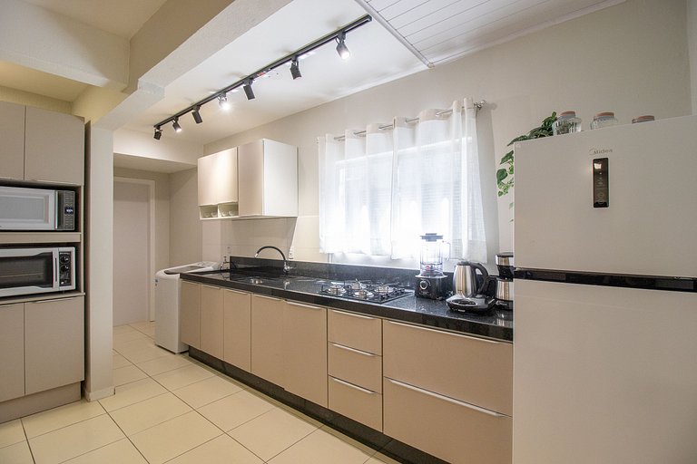 JOA33 - 3 Dorm, Climatizado, Garagem