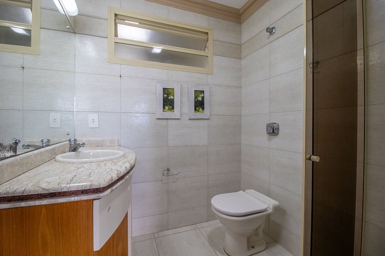 IPZ21A - 22º andar, Frente Mar, Amplo, 4 Dorm