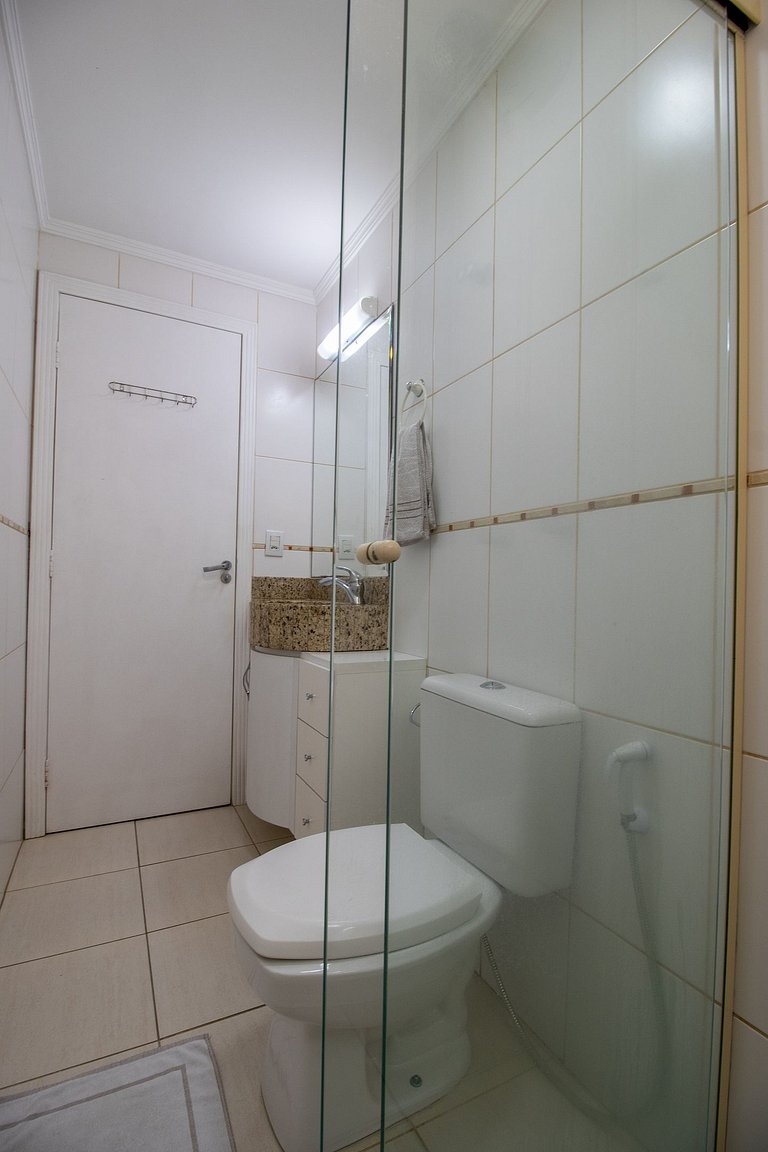 QUA21 - 3Dorm, Churrasqueira na sacada, Garagem