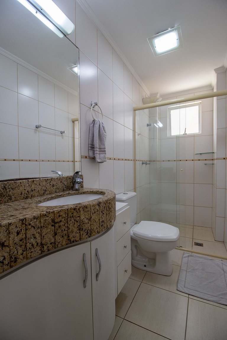 QUA21 - 3Dorm, Churrasqueira na sacada, Garagem