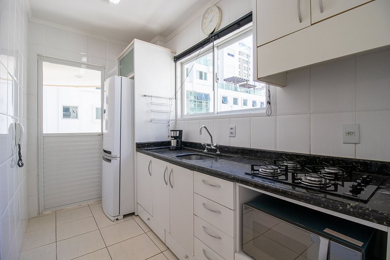 QUA21 - 3Dorm, Churrasqueira na sacada, Garagem